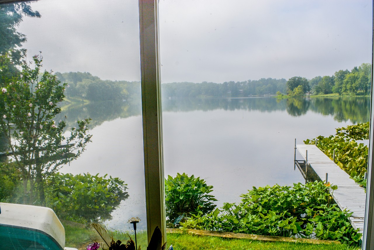 Cozy 2 Bedroom 1 Bathroom Cottage on Lake Papakeechie Scheerer