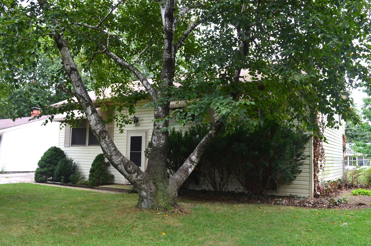 REAL ESTATE / PERSONAL PROPERTY AUCTION IN NEW HAVEN, INDIANA. Scheerer McCulloch Indiana