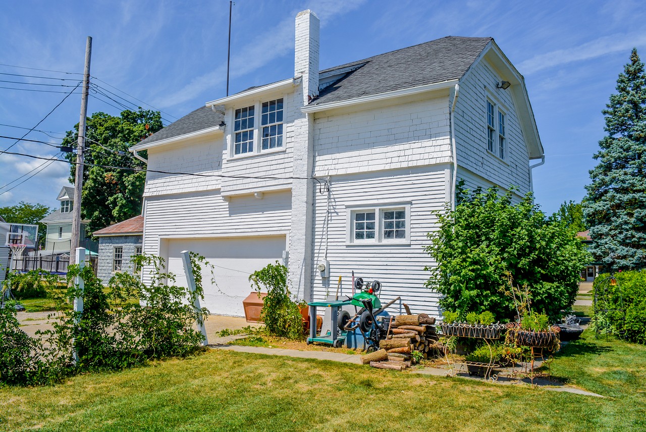 Stunning 6 Bedroom 6 Bathroom Historic Mansion in Kendallville Scheerer McCulloch Indiana