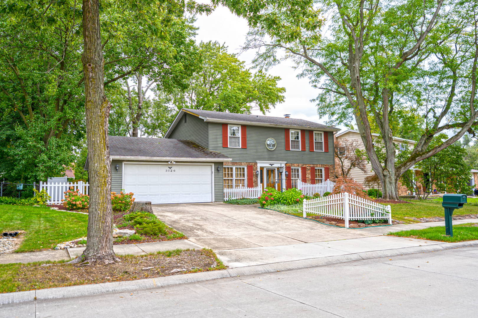 WELLMAINTAINED STORYBOOK HOME IN BLACKHAWK SUBDIVISION Scheerer