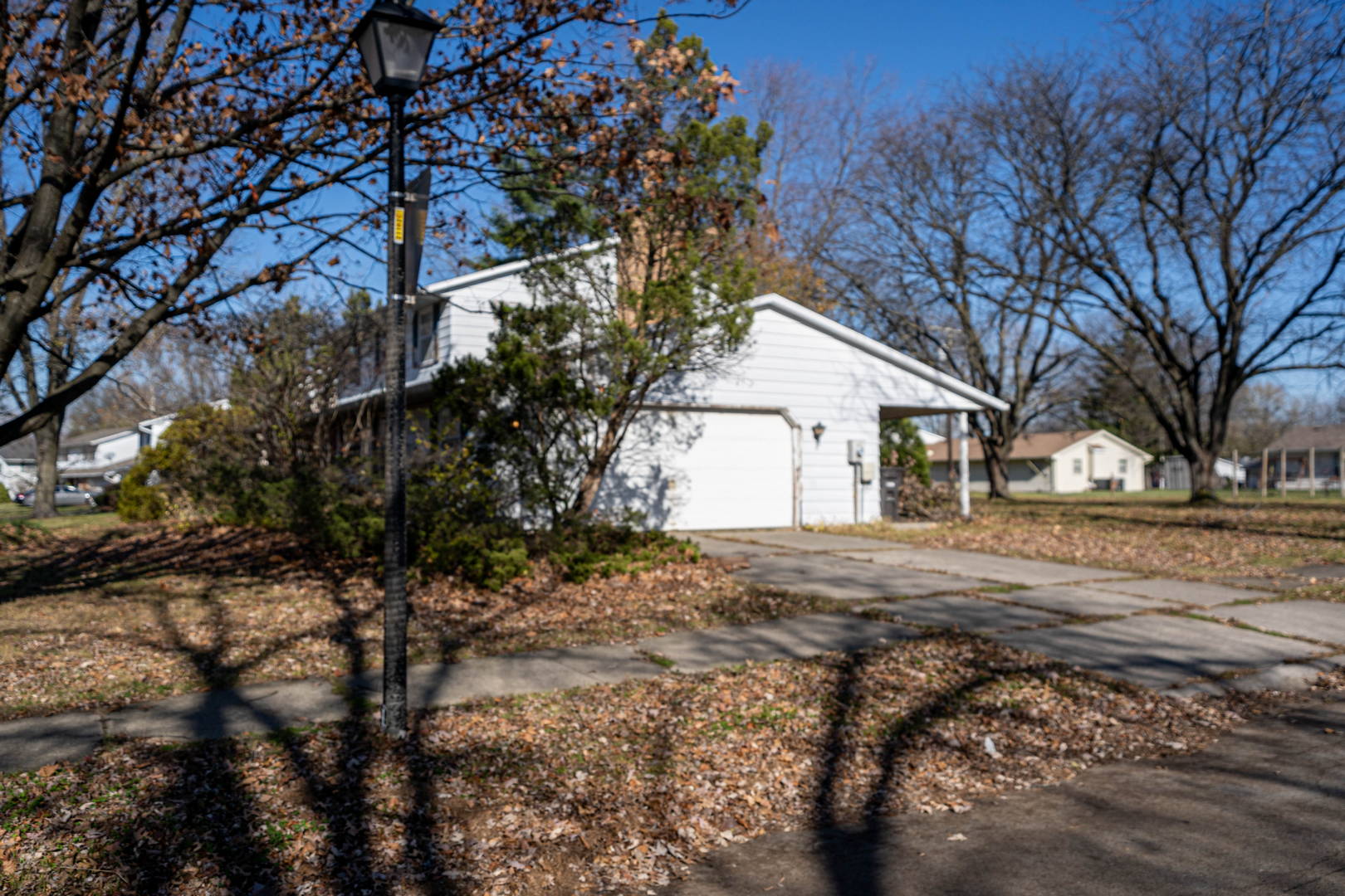 Two Story Home with Garage Corner Lot! 4206 Oakhurst Drive Fort