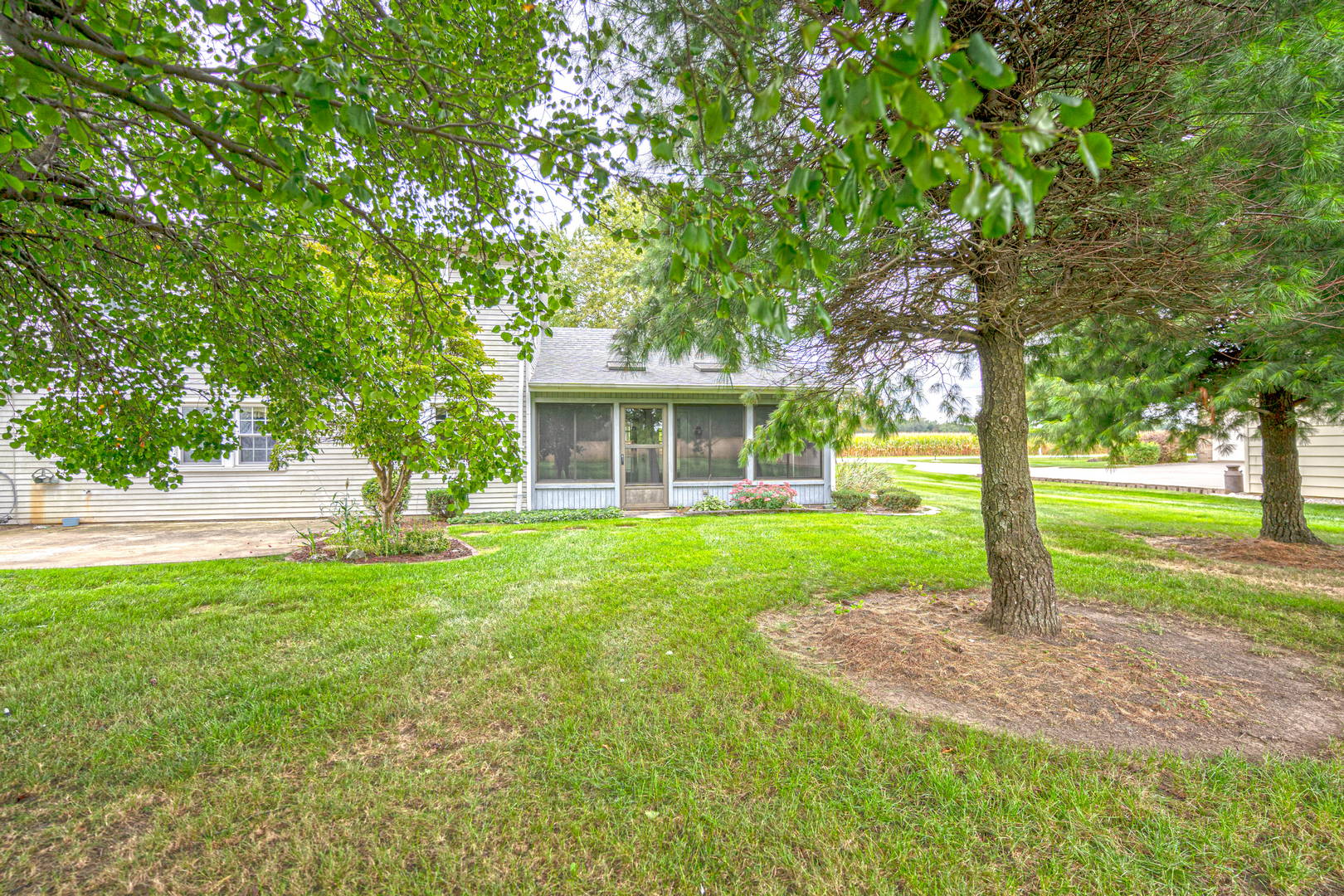 Movein ready Wellmaintained home Stellhorn Rd Near Maplecrest 469