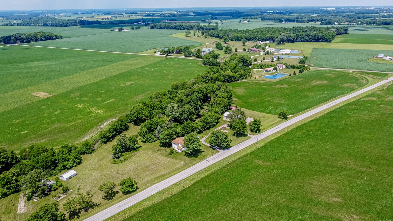 BEAUTIFUL 5 BR 4 BA HOME ON 4.19+/ ACRES IN MARKLE Scheerer
