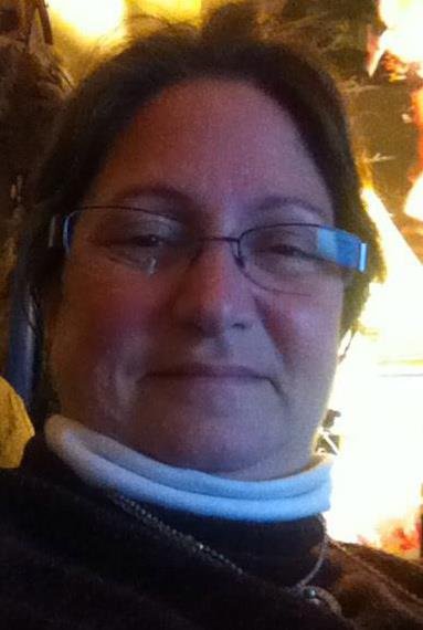 Lora Pangratz's album, Profile Pictures