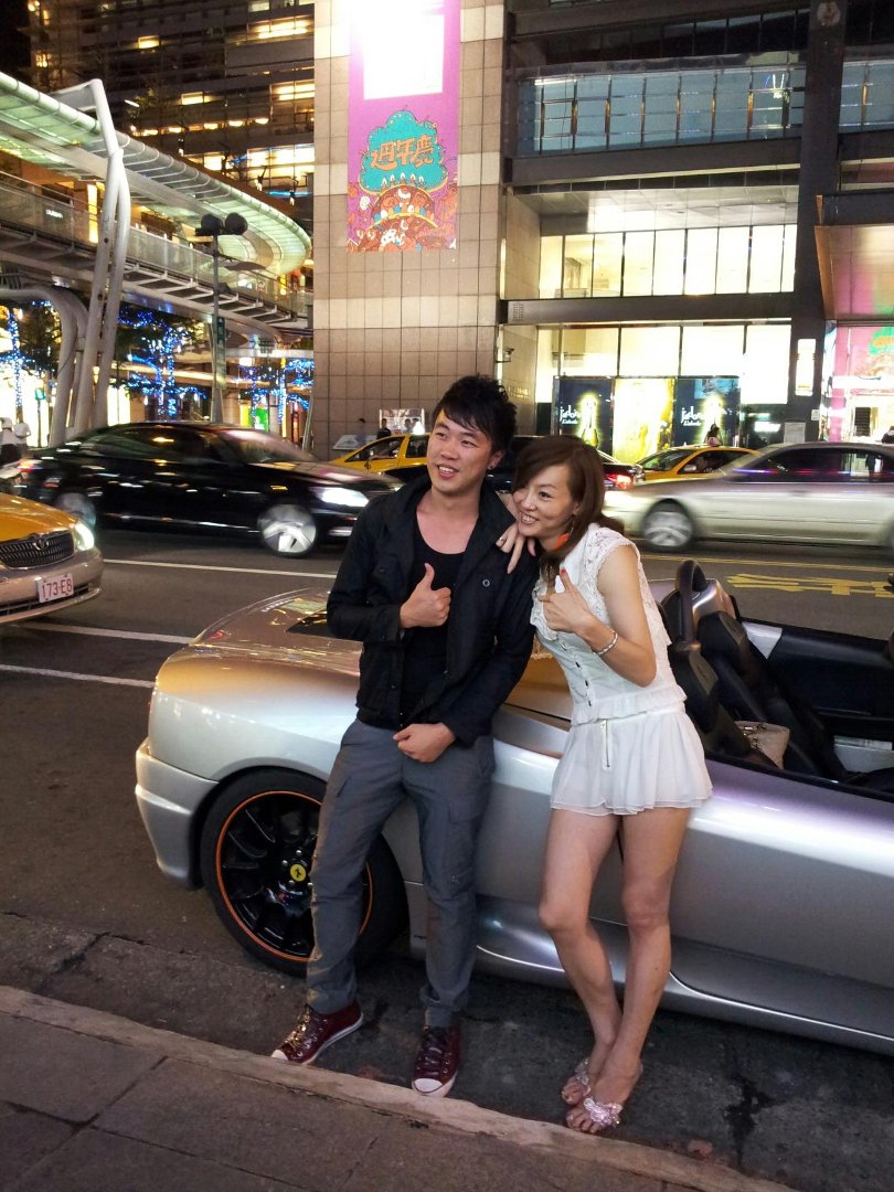 Forest Liu's album, Mobile Uploads