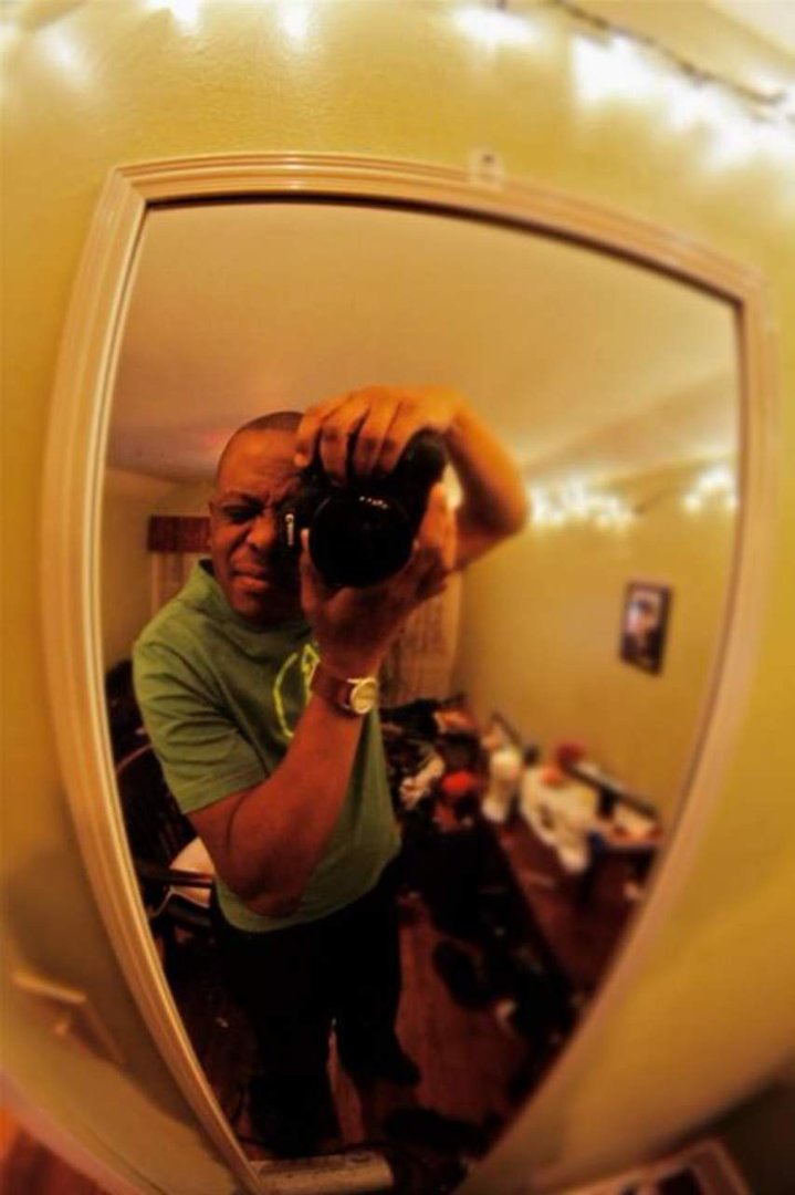 myron holmes' album, Profile Pictures