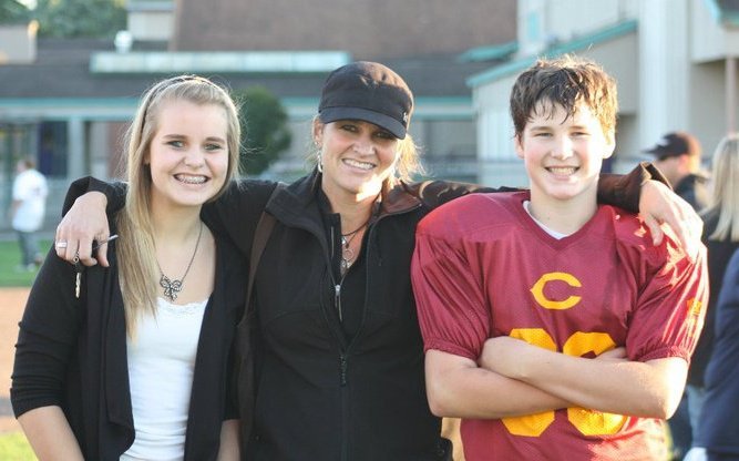 Lori Hahn's album, Profile Pictures