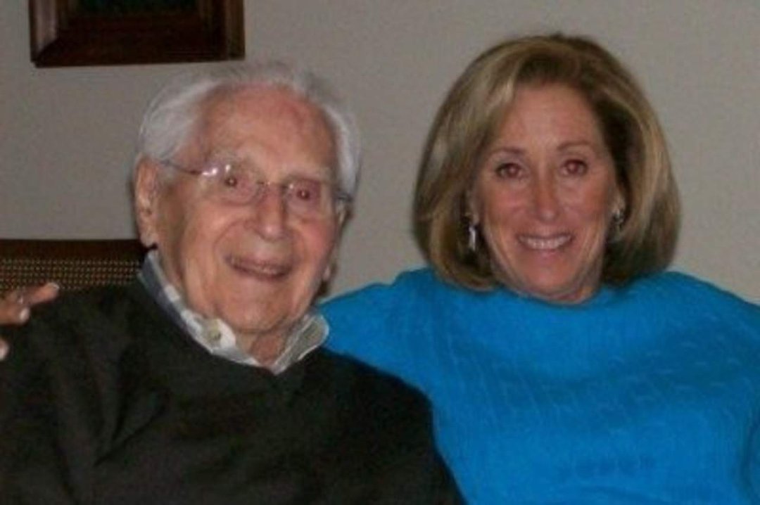 Betty Scott's album, Profile Pictures