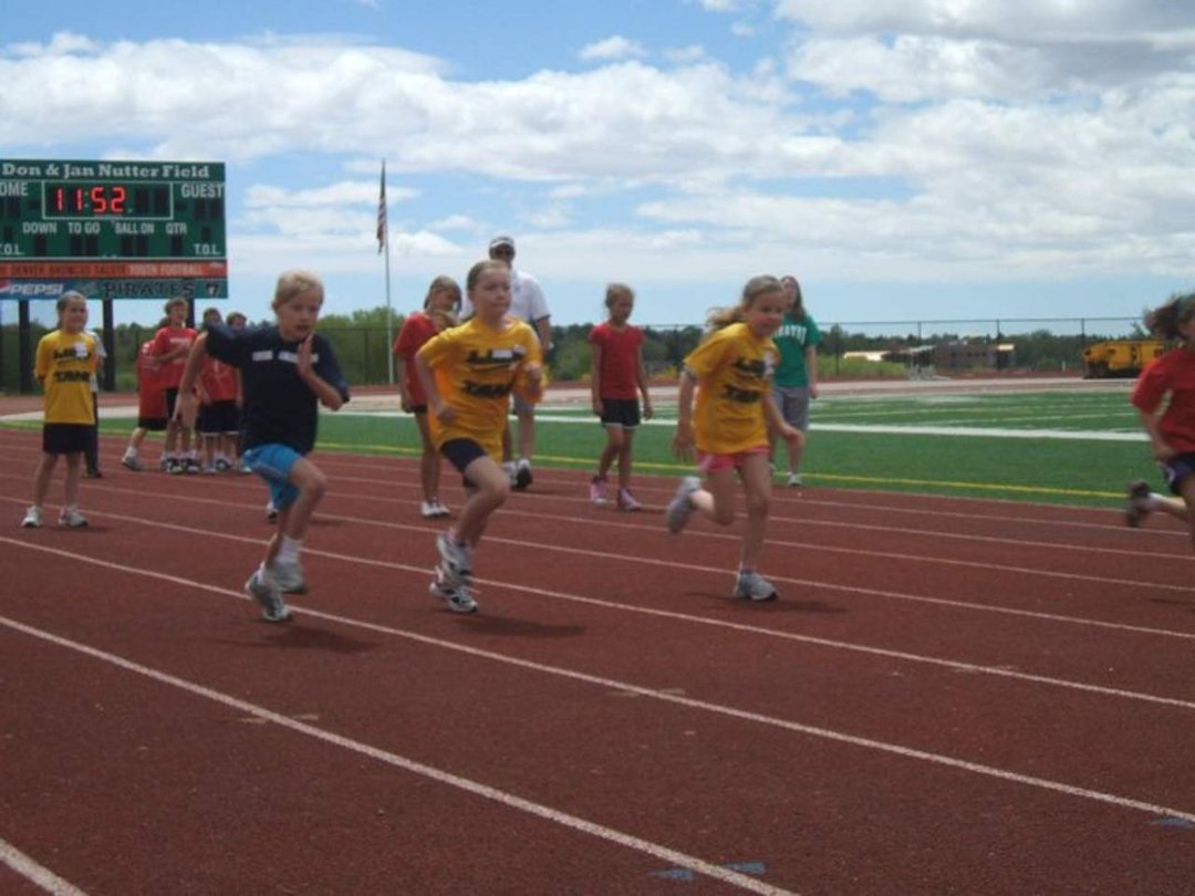 Devon Aragon's album, ECA Elementary track meetMay 21, 2011