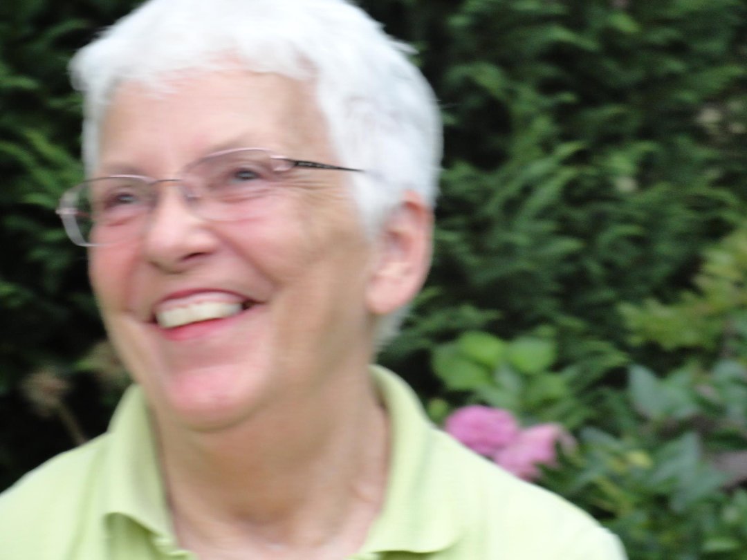 Sally Ickes' album, Profile Pictures