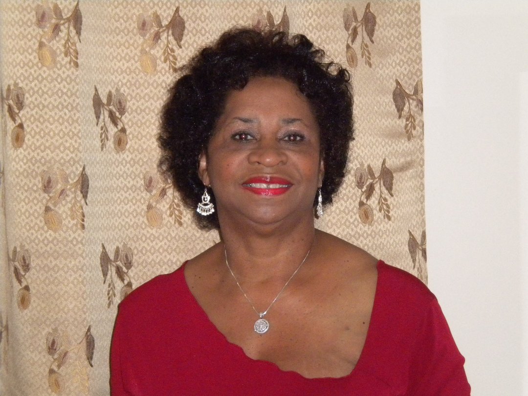 Veronica Williams Simms' album, Profile Pictures