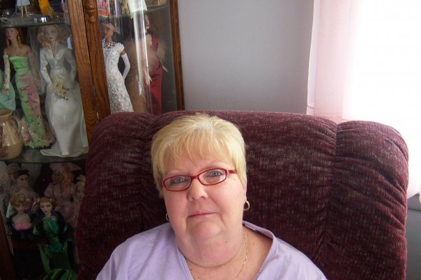 Kathleen Ryan's album, Profile Pictures