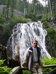 Raymond Porter's album, Profile Pictures
