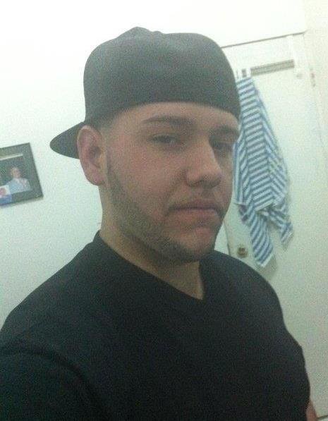 Andrew Gonzalez's album, Profile Pictures