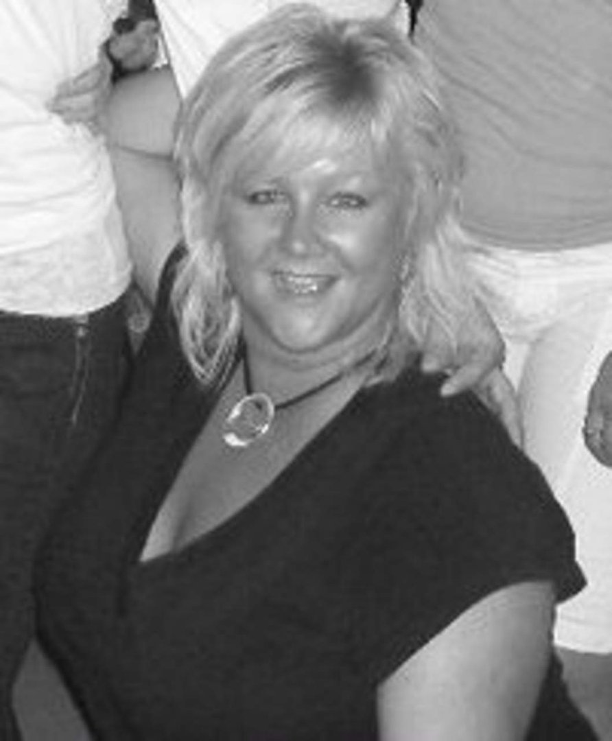 Shayna Devall's album, Profile Pictures