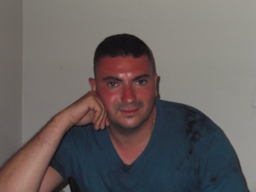 Andy Ballester's album, Profile Pictures