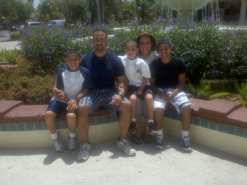 Daniel Reyes' album, Easter Sunday 2011