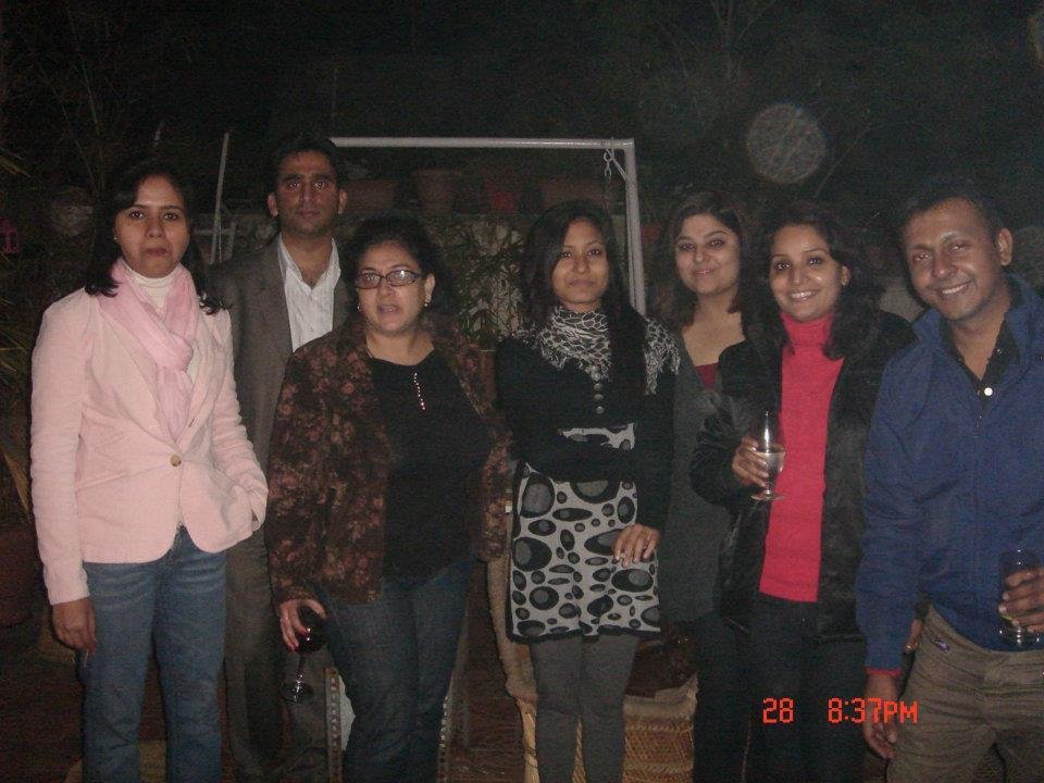 Anand Kumar's album, barbeque,bonfire, n oak grovians !!!