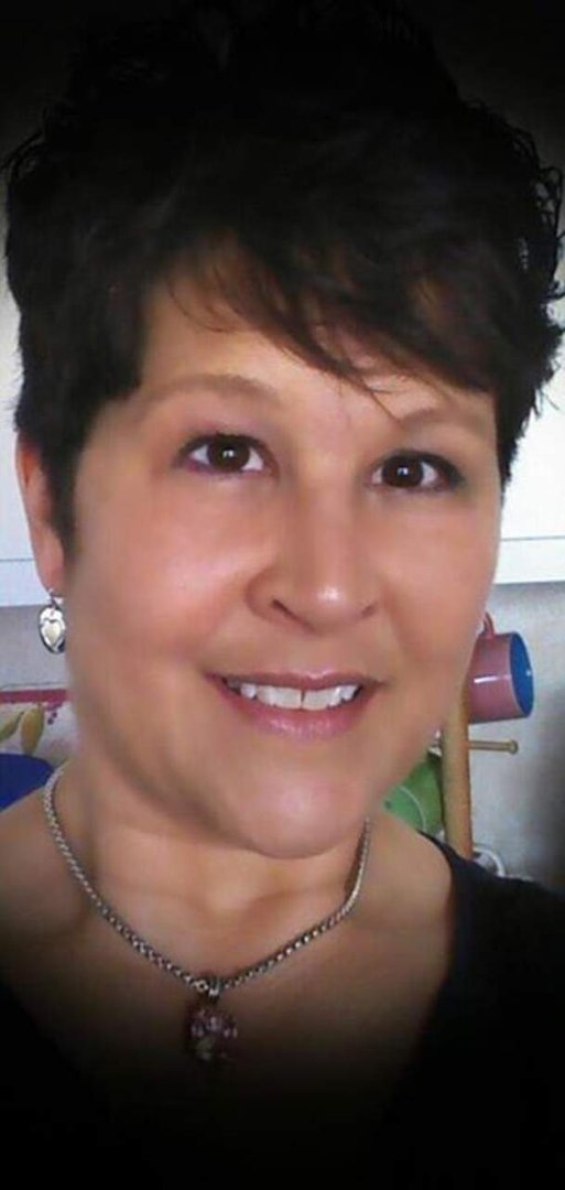 Deirdre Scarpulla's album, Profile Pictures