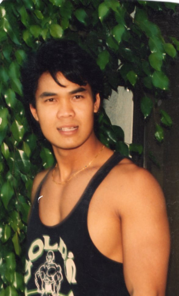 Deephano Em's album, Profile Pictures
