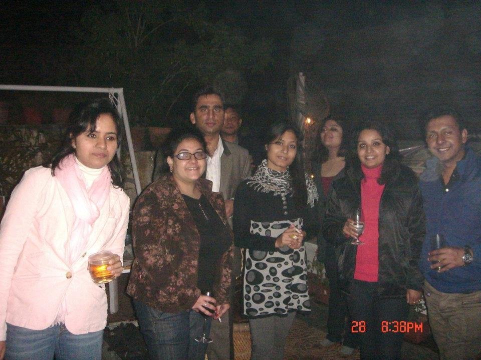 Anand Kumar's album, barbeque,bonfire, n oak grovians !!!