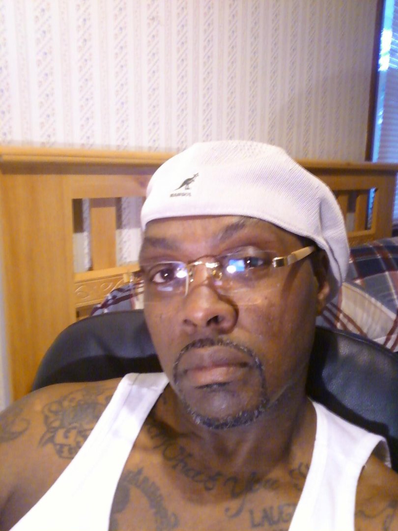LASHAUN ANDERSON's album, Profile Pictures
