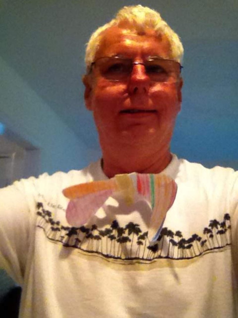 Kenneth Lyle's album, Mobile Uploads