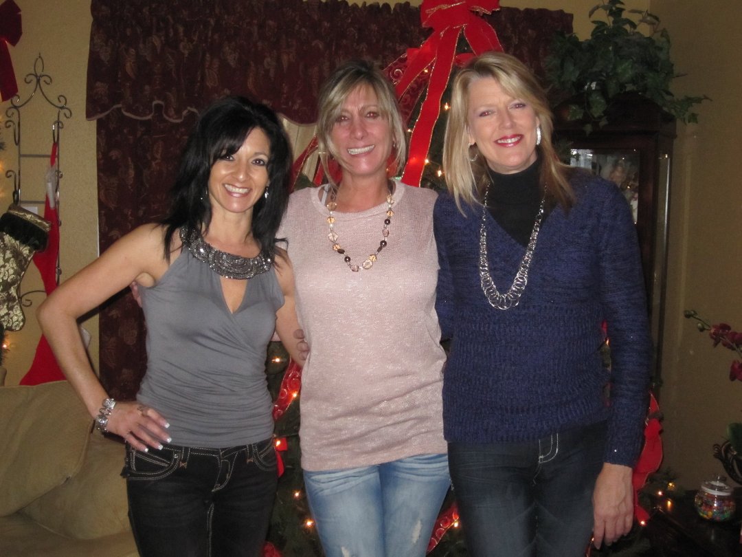 Kimberly Wolf's album, Christmas at Annette's 2010