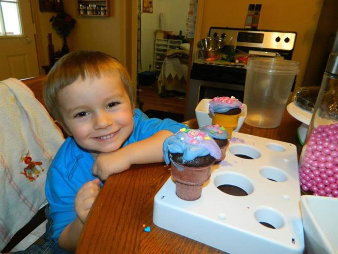 Sharon Moore's album, My day with Isabelle and Aiden
