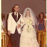 Phyllis Cagle's album, Profile Pictures