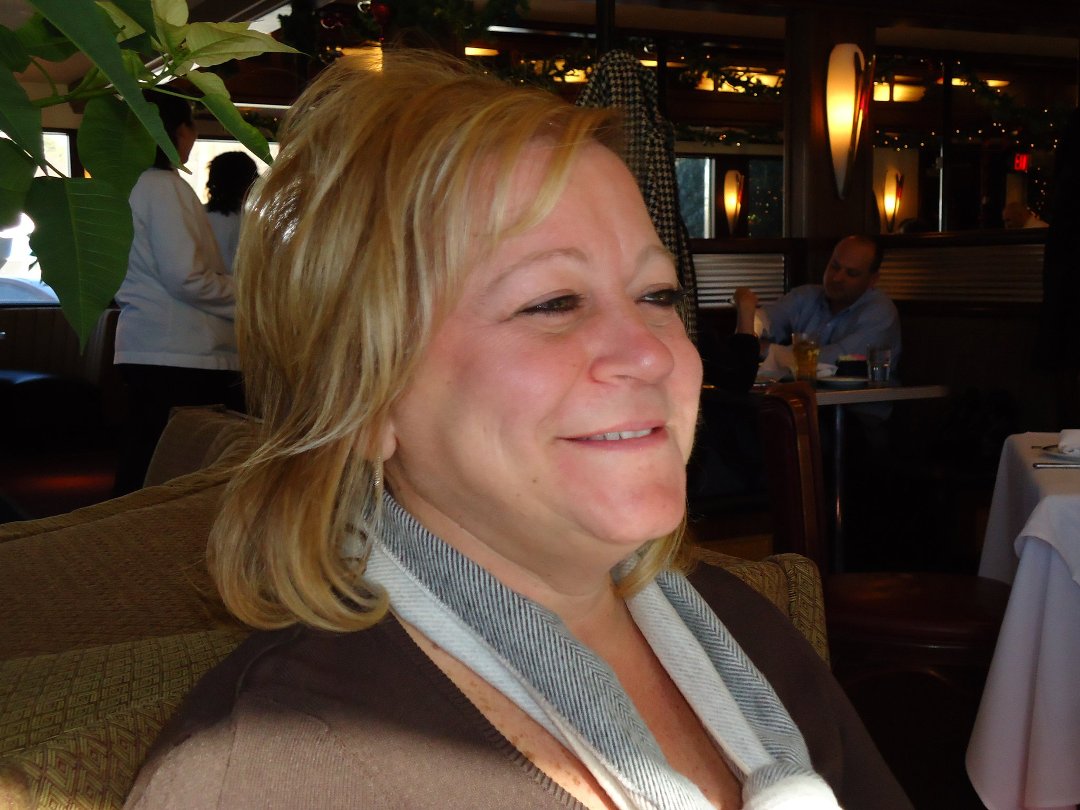 Mary Jensen's album, Lunch with my daughters at Buckhead Diner