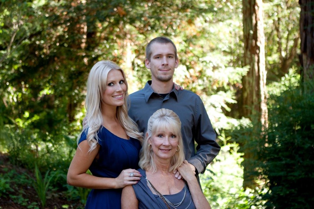 Sandy Kinder's album, Family Portrait 2011