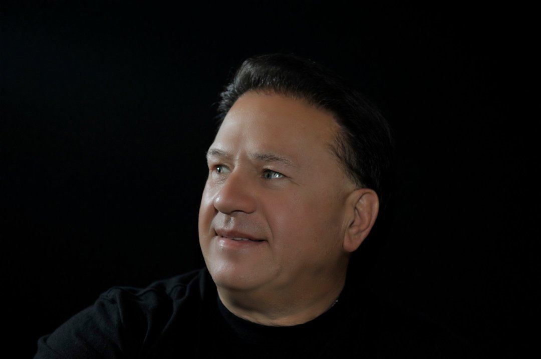 Jerry Allocco's album, Profile Pictures