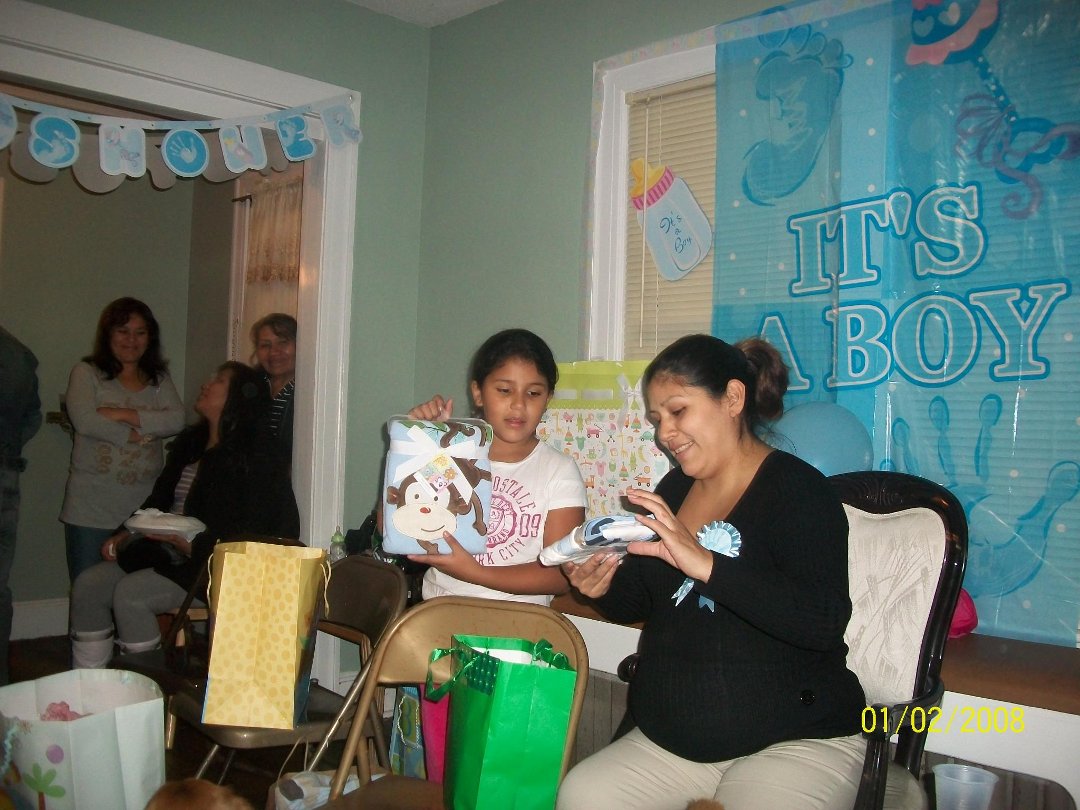 Flor Torres' Classmates profile album