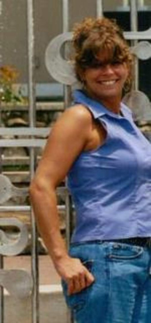 Becky Johnson's album, Profile Pictures