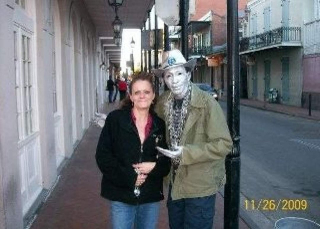 Donna Benoit Langley's album, Profile Pictures