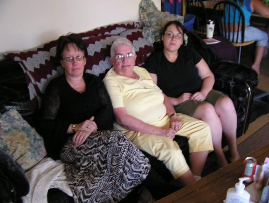 Darlene Monette's album, Profile Pictures