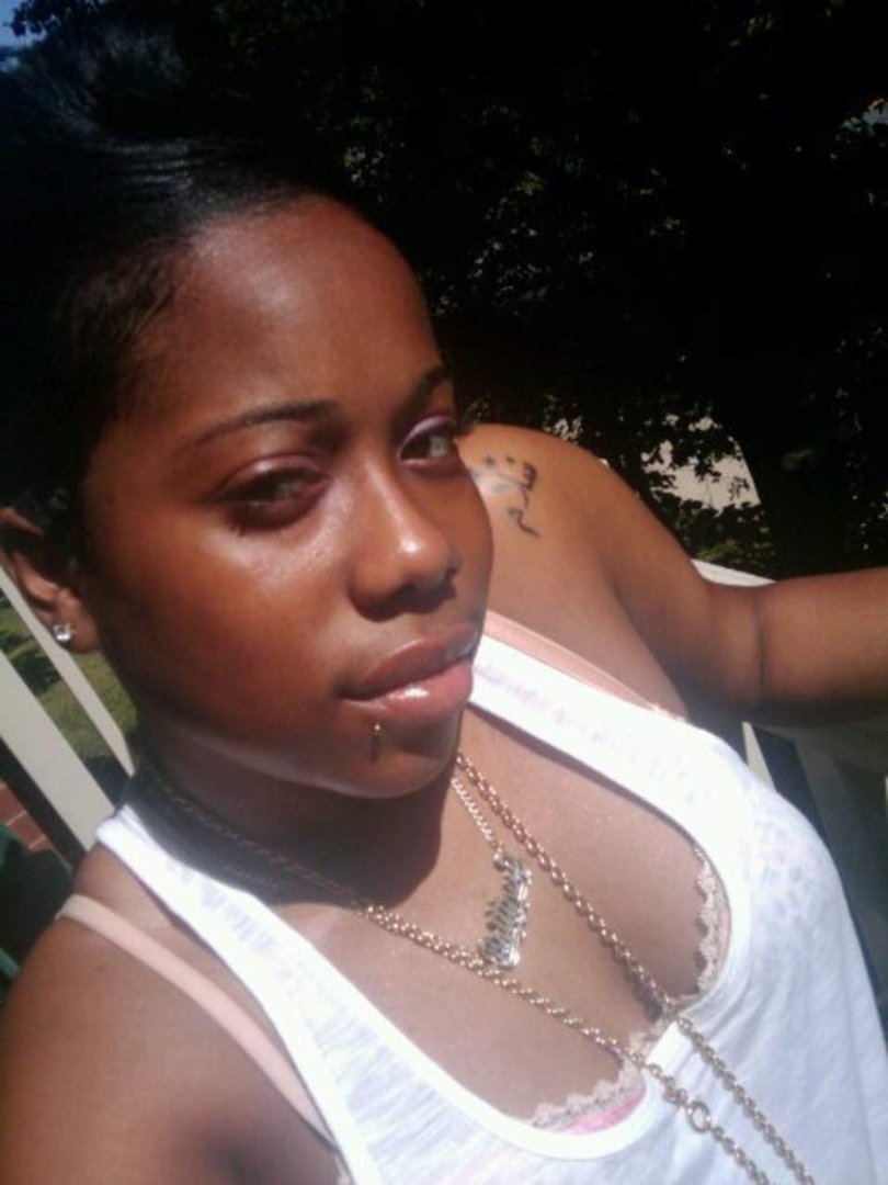 Brittney Moore's album, Profile Pictures