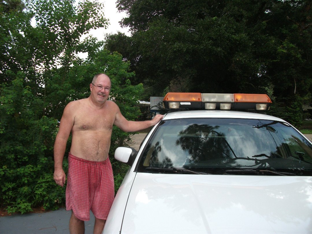 Kenneth Ellsworth's album, Profile Pictures