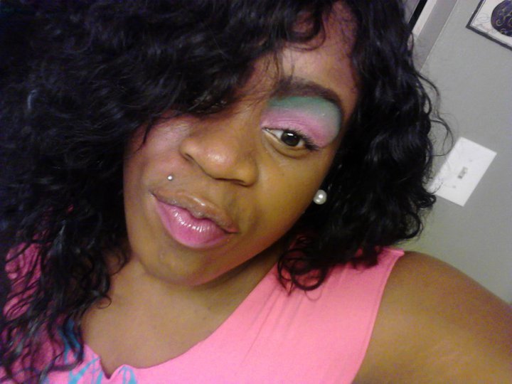 Lashonda Gray's album, Profile Pictures