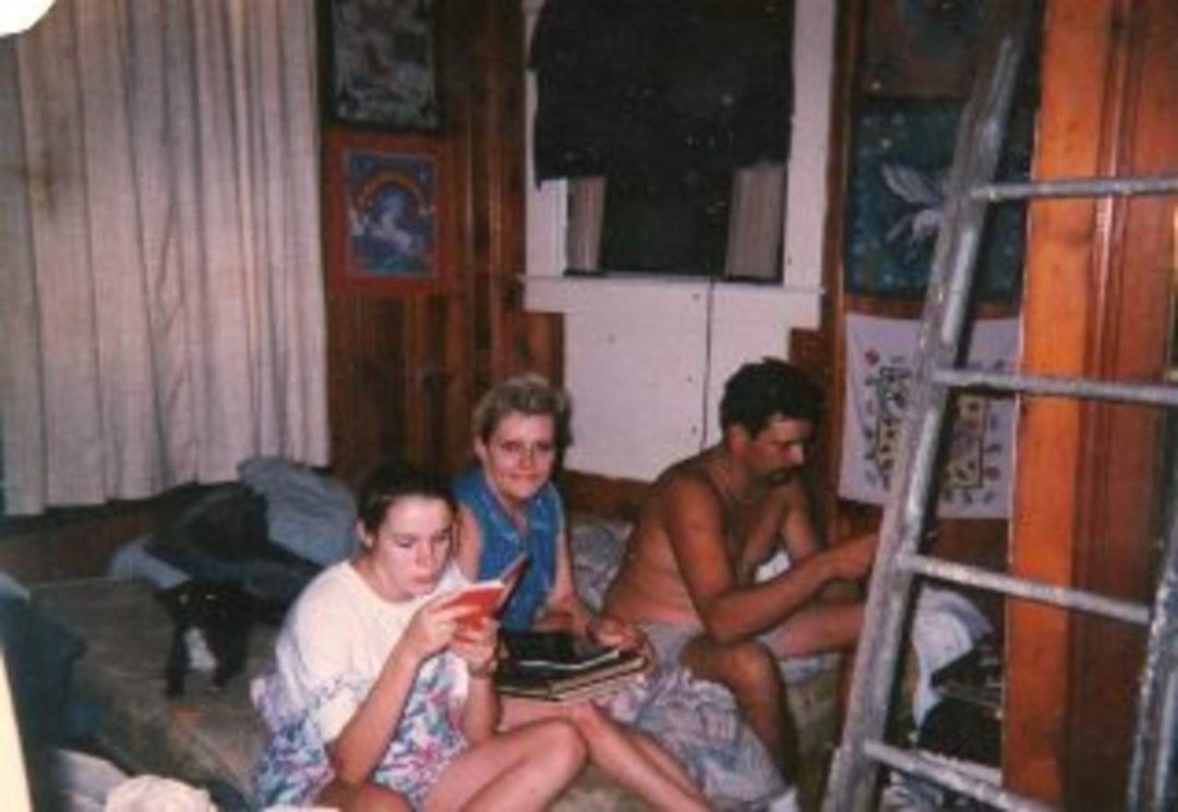 Donna Benoit Langley's album, Profile Pictures