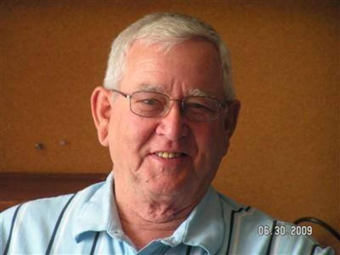 Gerald Davison's album, Profile Pictures