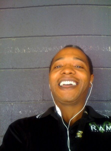 Young Mandela's album, Mobile Uploads