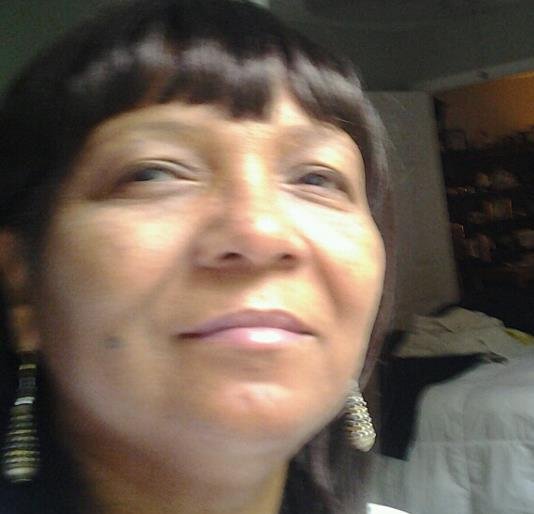 Ella Lynn Kellogg Daniels' album, Profile Pictures