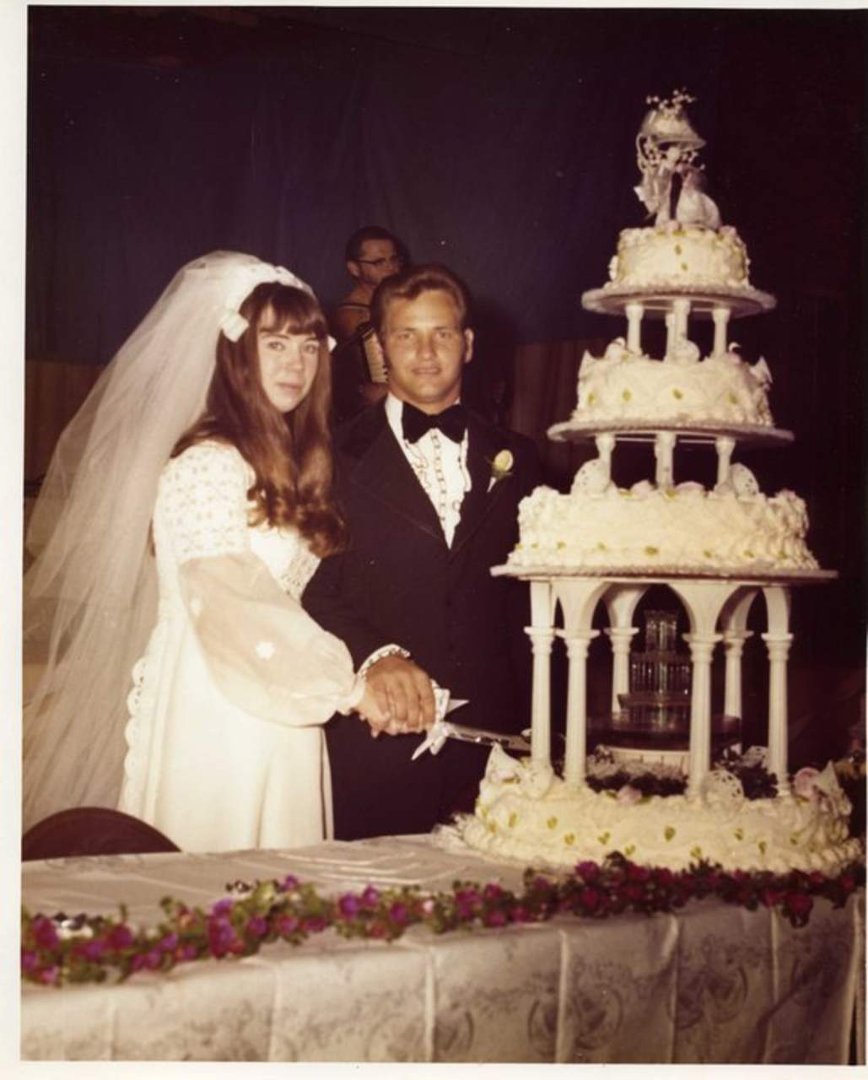 Cheryl Vernon's album, Profile Pictures