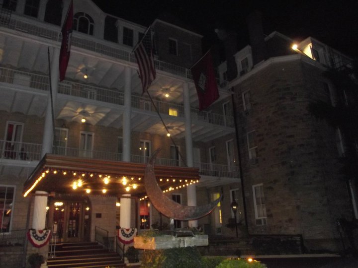 Michael Smith's album, Eureka Springs & the haunted Crescent Hotel