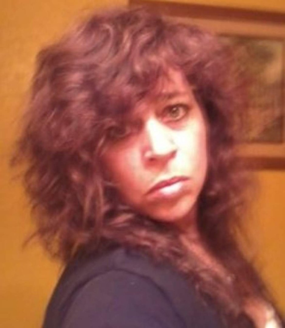 Lysa Afflitto's album, Profile Pictures