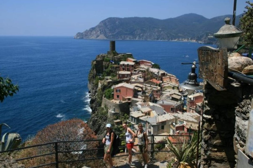 Jeffrey Eustis' album, Italy