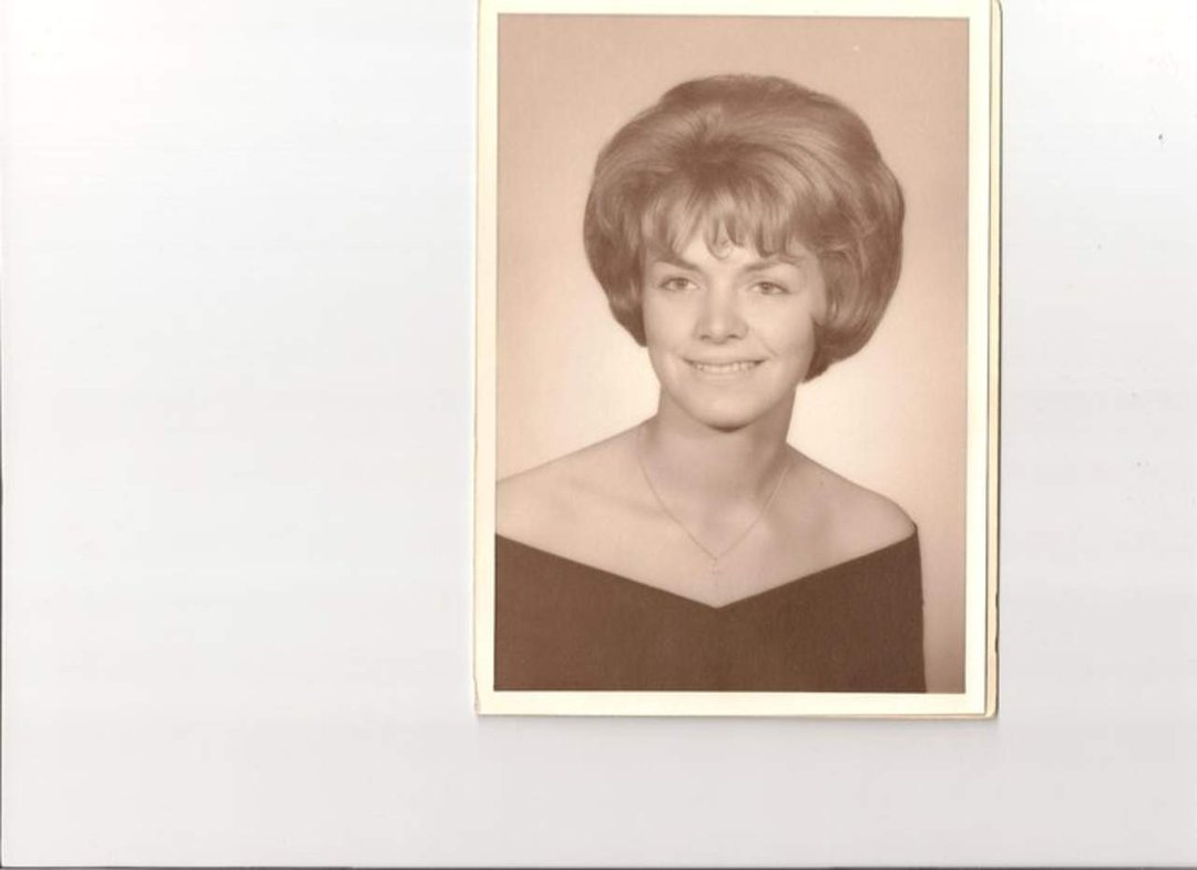 Carol Maki's album, Profile Pictures