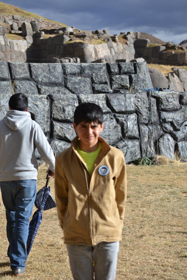 Roberto Vidal's Classmates profile album